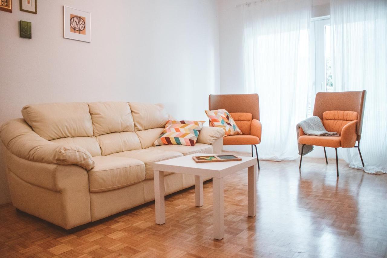 Entoli Apartment Podnanos Luaran gambar